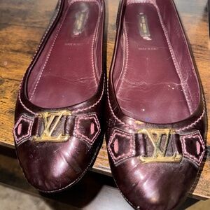 Louis Vuitton patent leather ballet flat size 39